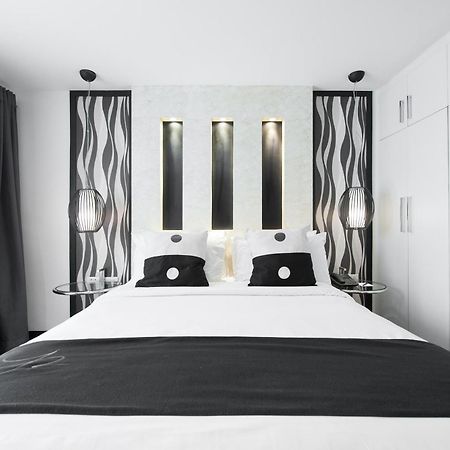 Y2 Residence Hotel Managed By Hii Makati City Zimmer foto