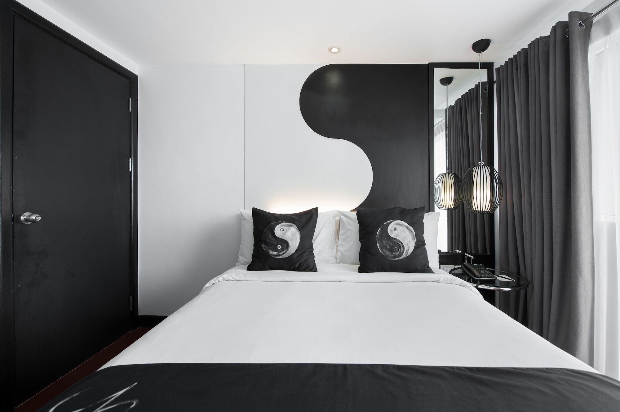 Y2 Residence Hotel Managed By Hii Makati City Exterior foto