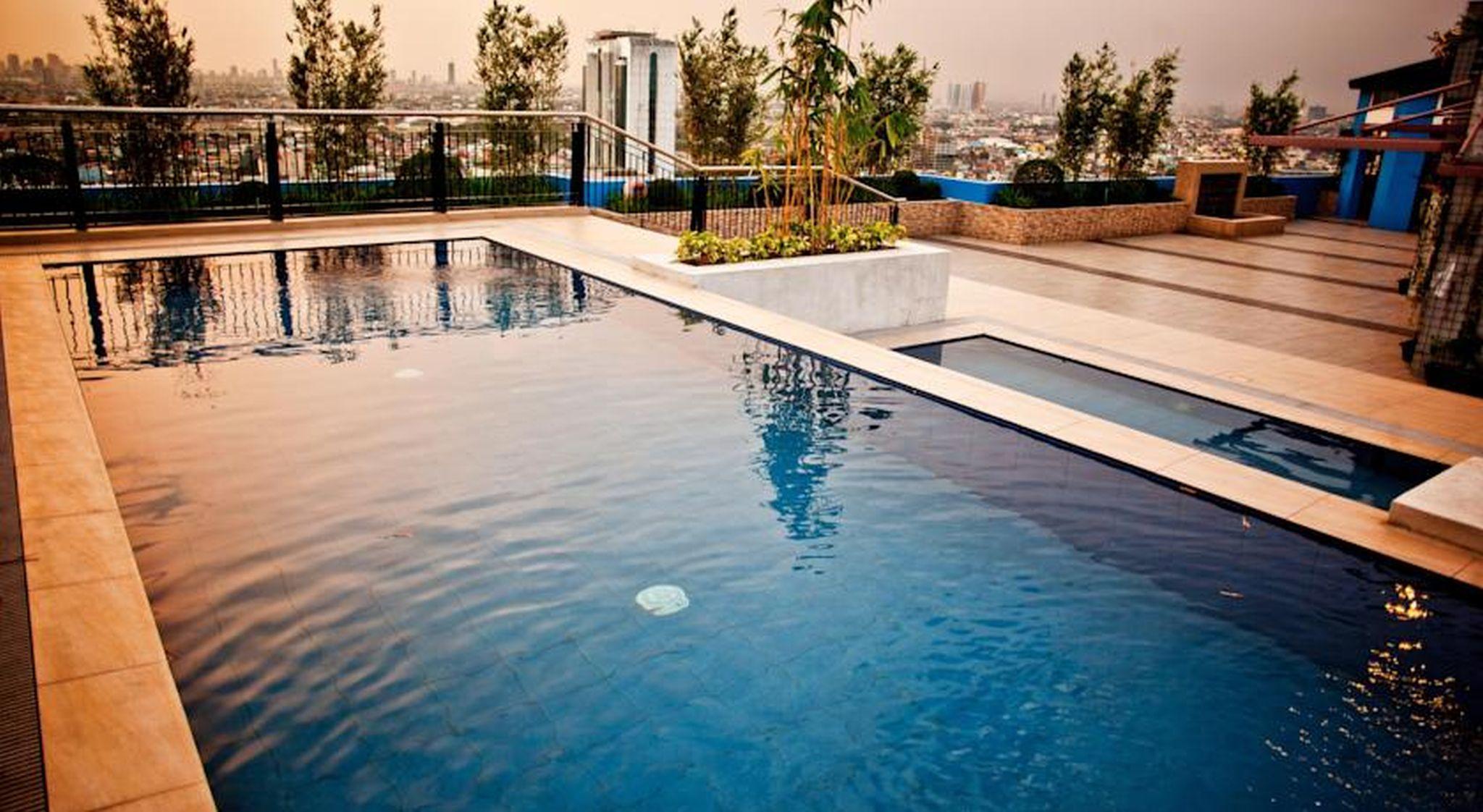Y2 Residence Hotel Managed By Hii Makati City Exterior foto