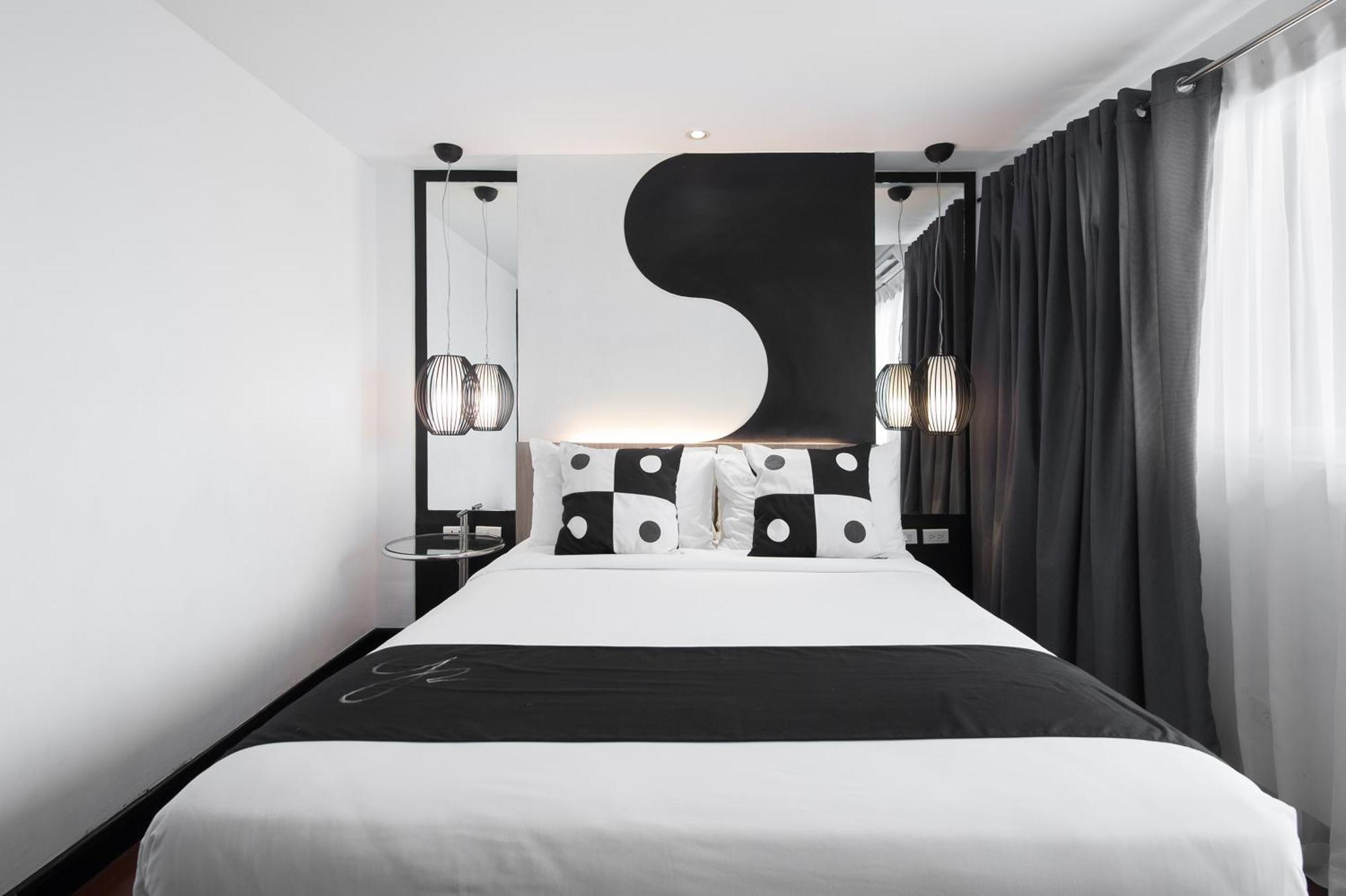 Y2 Residence Hotel Managed By Hii Makati City Zimmer foto