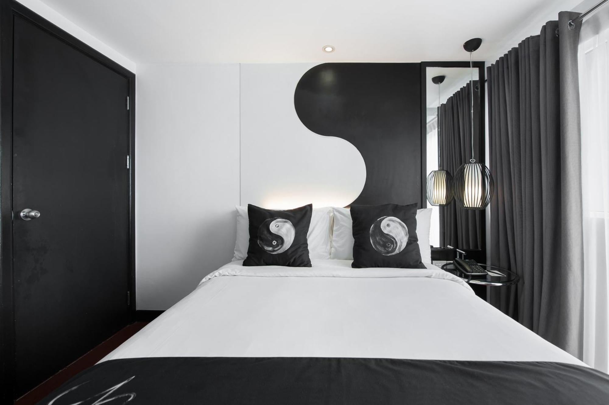 Y2 Residence Hotel Managed By Hii Makati City Zimmer foto