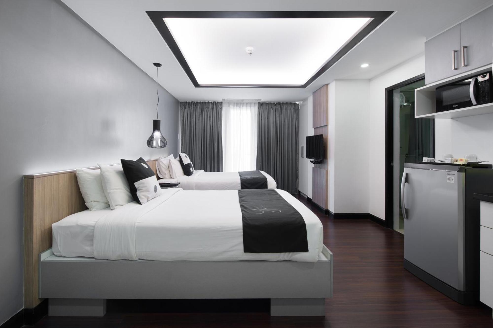 Y2 Residence Hotel Managed By Hii Makati City Zimmer foto